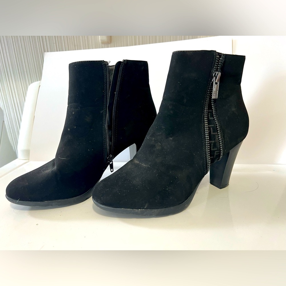 Women’s London Fog Heeled boots size 7.5